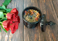 Load image into Gallery viewer, New Moon Intention Candle | Soy Wax | 200 gms | with rare herbs, crystals & essential oils |