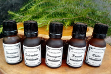 Load image into Gallery viewer, Lavender Essential Oil