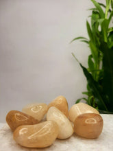 Load image into Gallery viewer, Citrine Tumble Stone