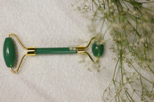 Load image into Gallery viewer, Jade Facial Massage Roller