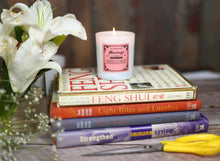 Load image into Gallery viewer, Moringa Fragrance Candle | Soy wax | 170gms | Burning hours 40 |
