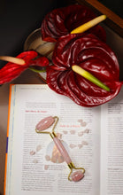 Load image into Gallery viewer, Rose Quartz Facial Massage Roller