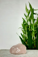 Load image into Gallery viewer, Rose Quartz Tumble Stone