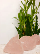 Load image into Gallery viewer, Rose Quartz Tumble Stone