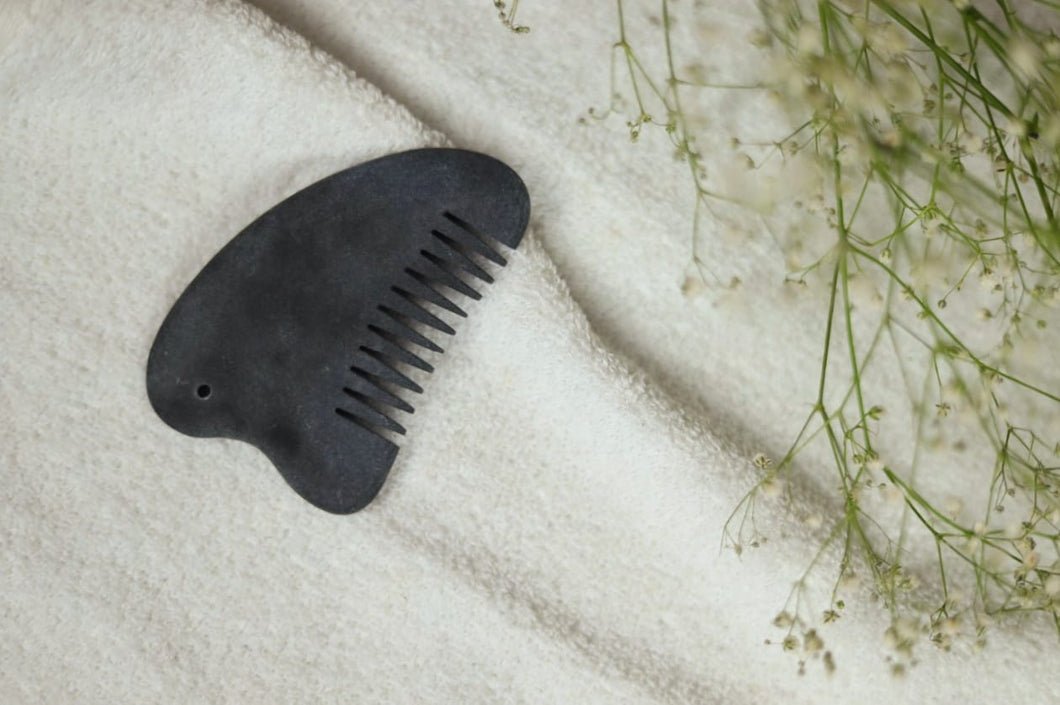 Gua sha Comb