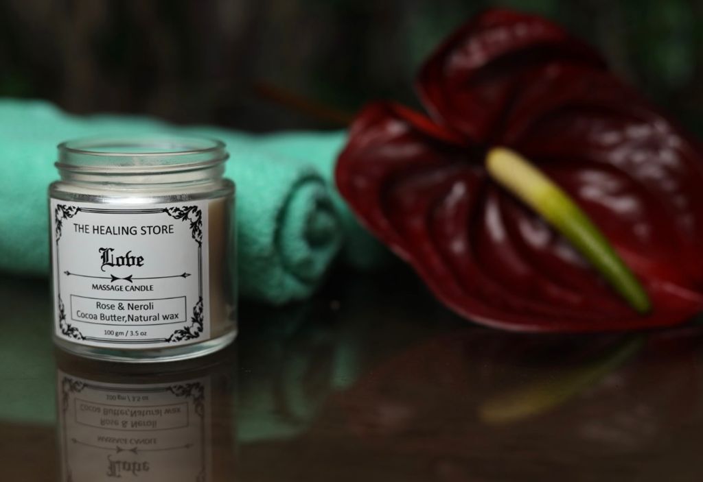 Love Massage Candle | With Essential Oils and Pure Natural Wax |